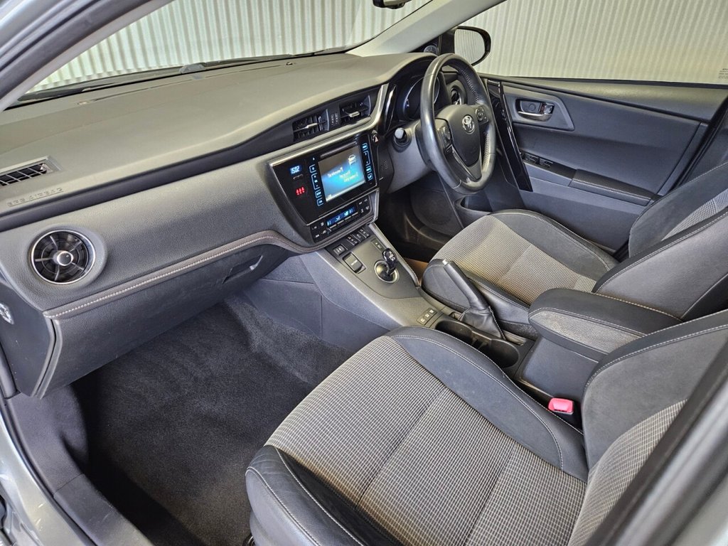 Used Toyota Auris 2016 for sale - 76686205: Photo 39