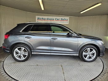 Used Audi Q3 2019 for sale - 77967481: Photo