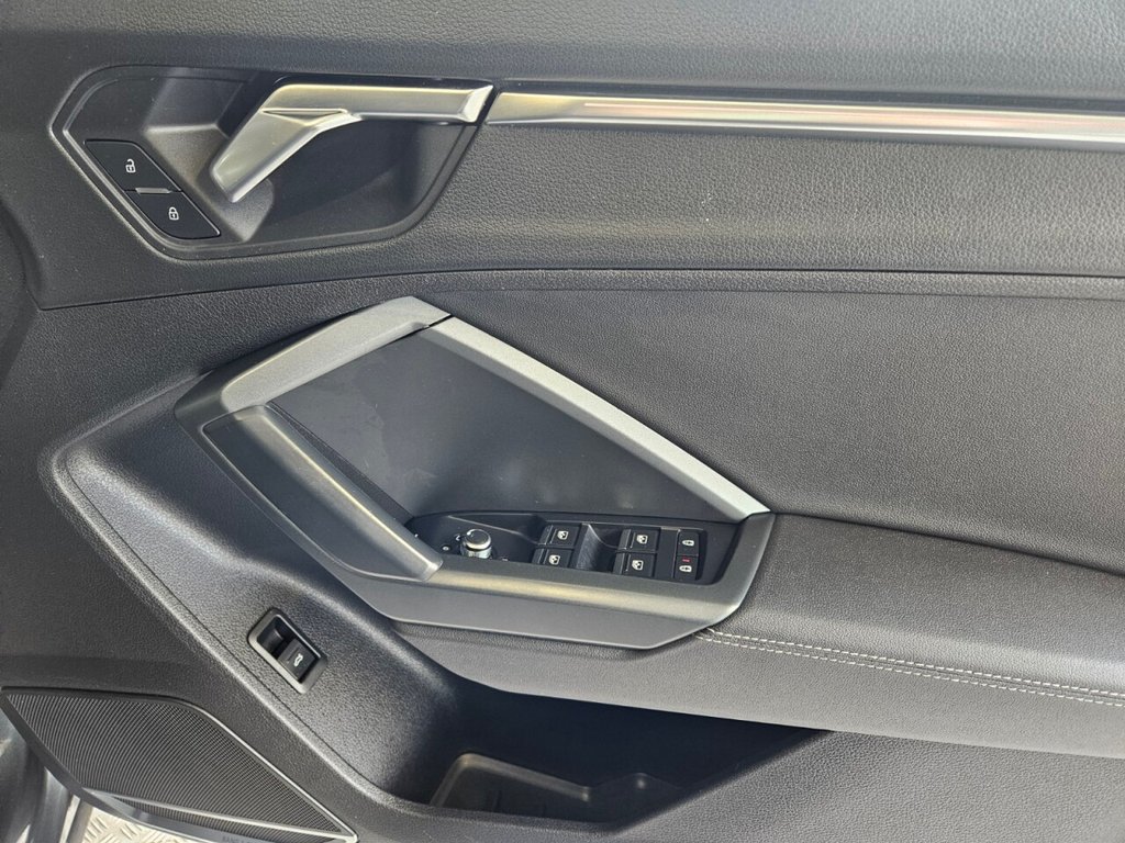 Used Audi Q3 2019 for sale - 77967481: Photo 32