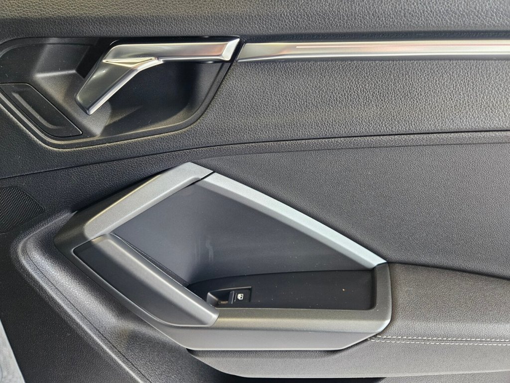 Used Audi Q3 2019 for sale - 77967481: Photo 36