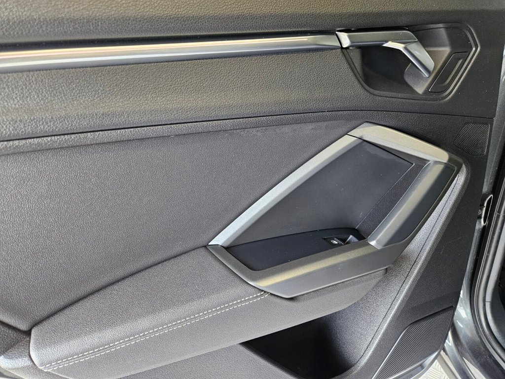 Used Audi Q3 2019 for sale - 77967481: Photo 40