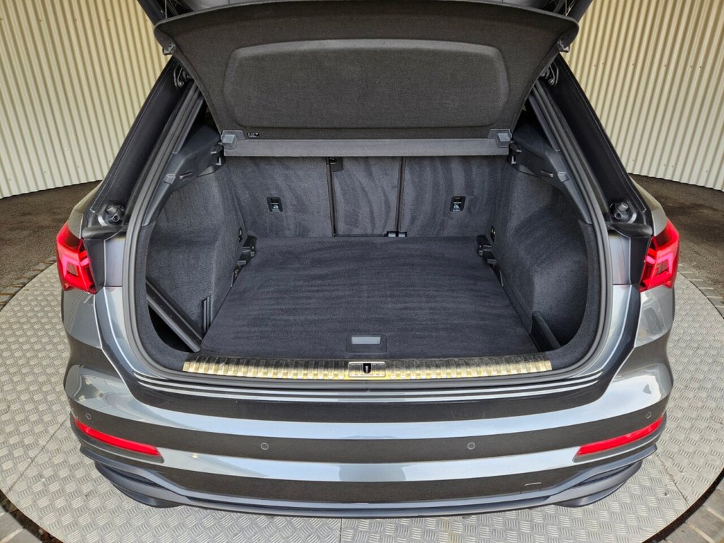 Used Audi Q3 2019 for sale - 77967481: Photo 5