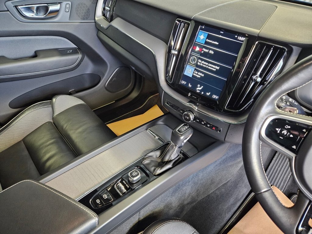 Used Volvo XC60 2020 for sale - 77227232: Photo 19