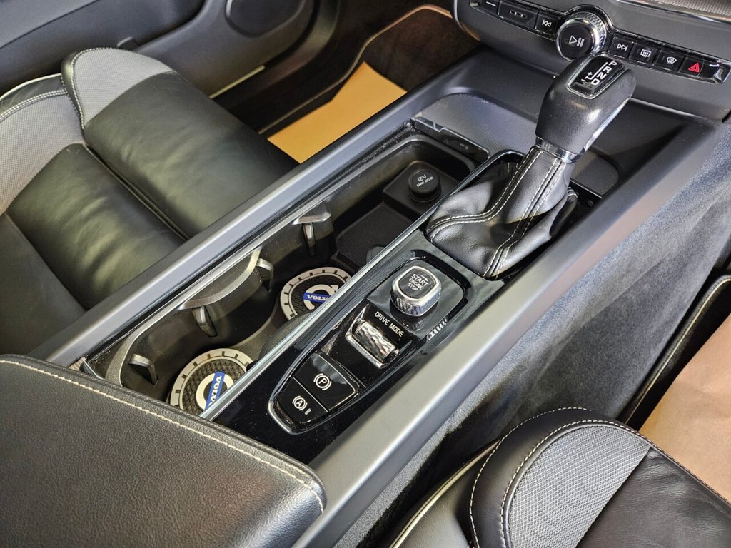 Used Volvo XC60 2020 for sale - 77227232: Photo 21