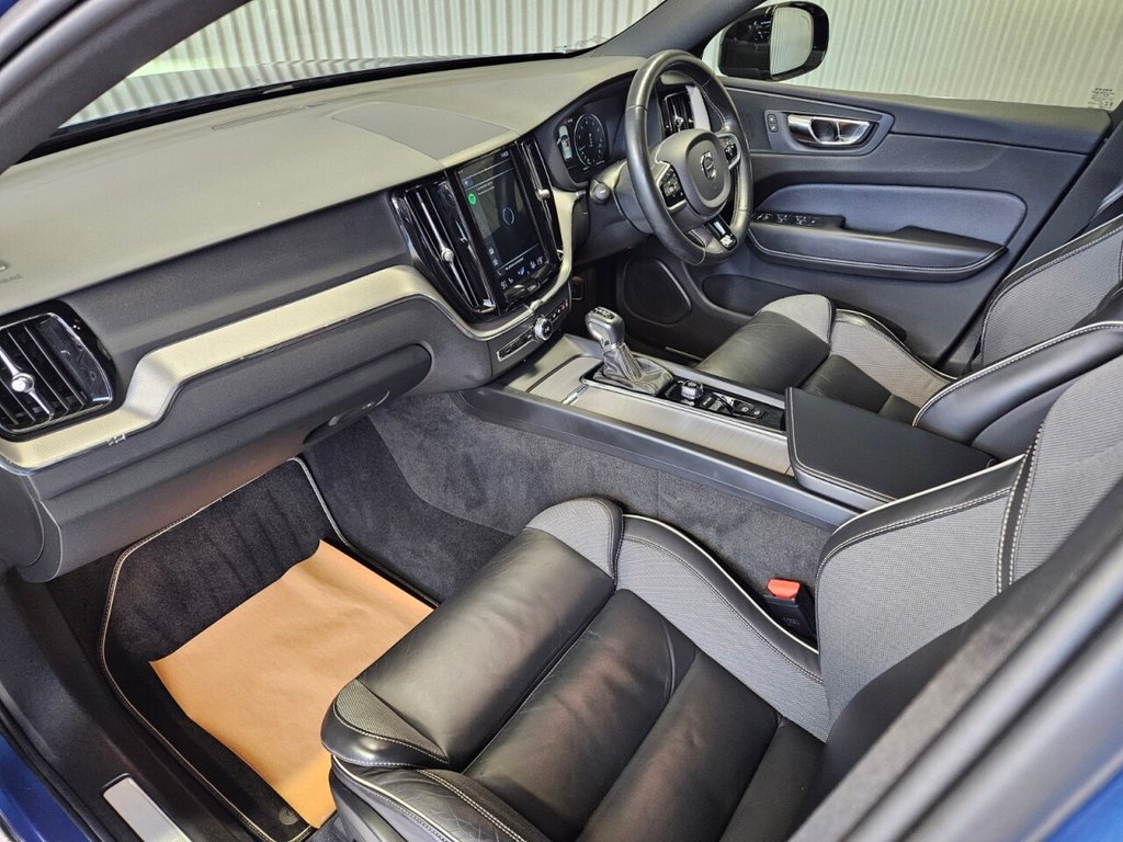 Used Volvo XC60 2020 for sale - 77227232: Photo 46