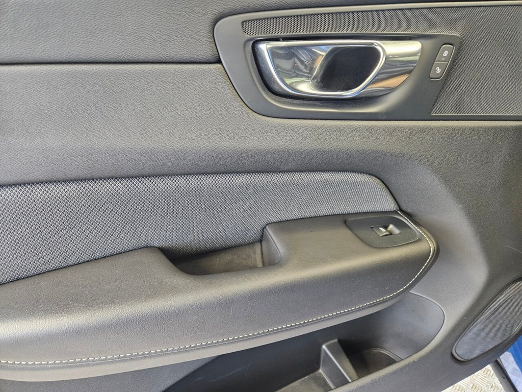 Used Volvo XC60 2020 for sale - 77227232: Photo 49