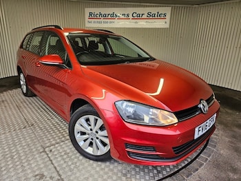 Used Volkswagen Golf 2016 for sale - 77558107: Photo