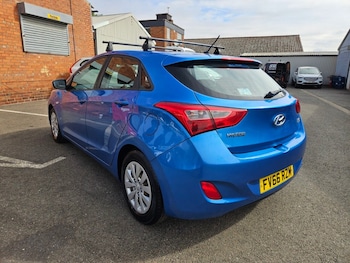 Used Hyundai i30 2016 for sale - 79550975: Photo