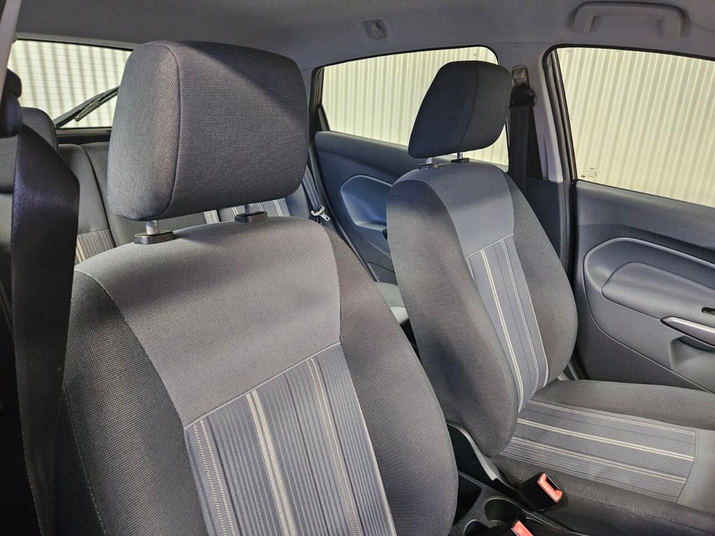 Used Ford Fiesta 2010 for sale - 77464146: Photo 12