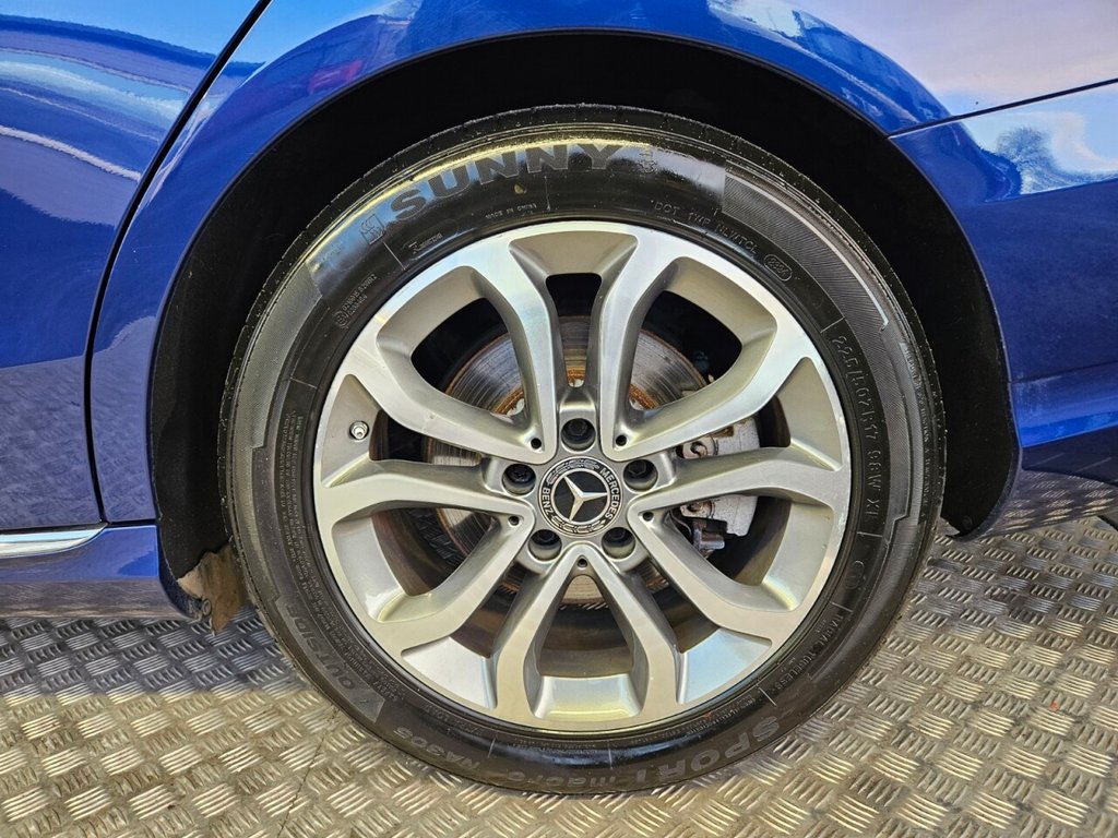 Used Mercedes-Benz C Class 2018 for sale - 76632430: Photo 14