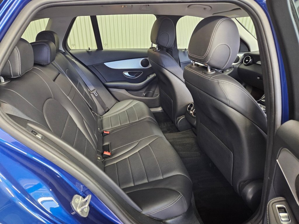 Used Mercedes-Benz C Class 2018 for sale - 76632430: Photo 31