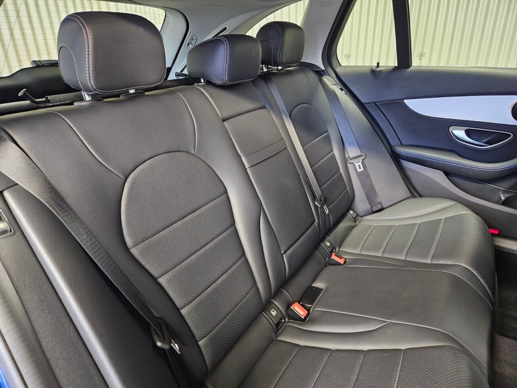 Used Mercedes-Benz C Class 2018 for sale - 76632430: Photo 32