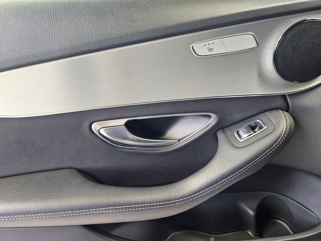 Used Mercedes-Benz C Class 2018 for sale - 76632430: Photo 37