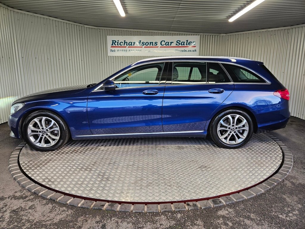 Used Mercedes-Benz C Class 2018 for sale - 76632430: Photo 8