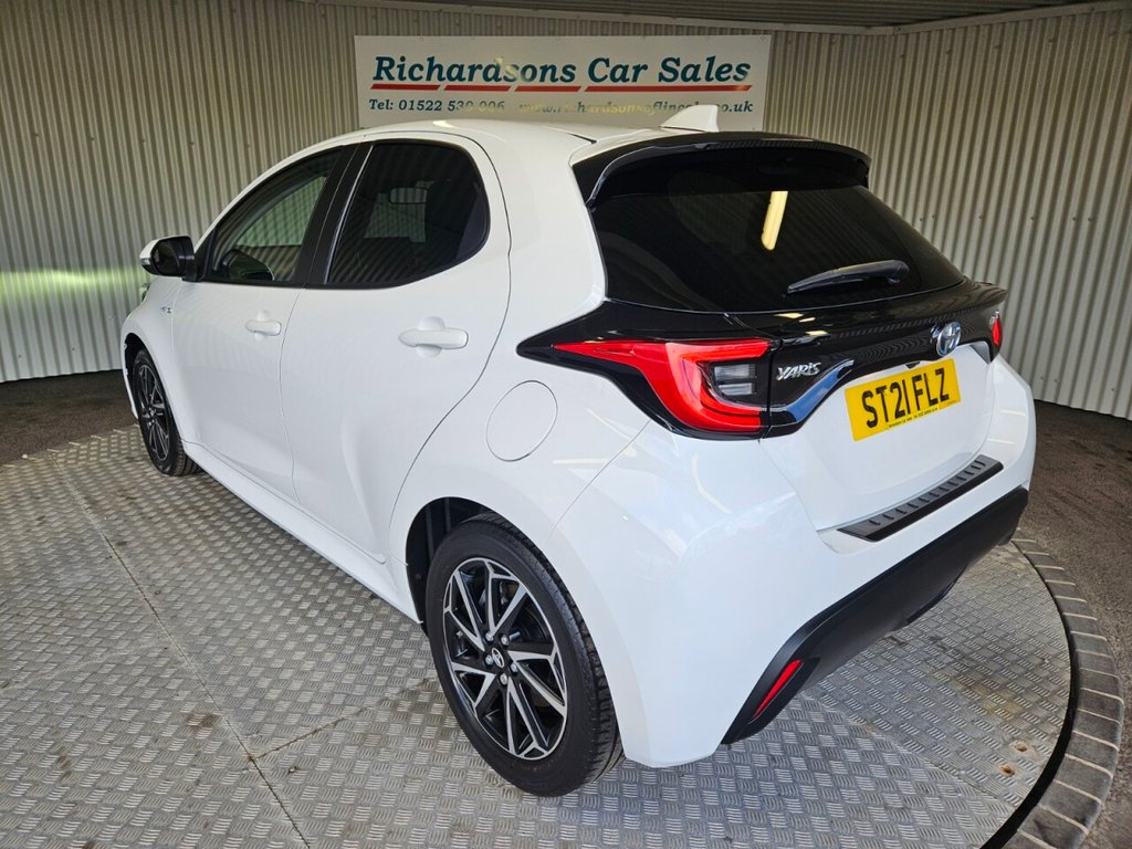 Used Toyota Yaris 2021 for sale - 78110689: Photo 6