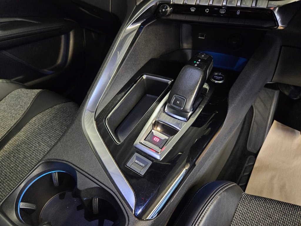 Used Peugeot 3008 2017 for sale - 77436695: Photo 18