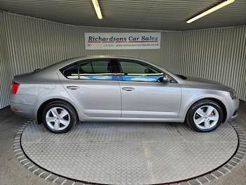 Used Skoda Octavia 2017 for sale - 79300445: Photo