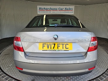 Used Skoda Octavia 2017 for sale - 79300445: Photo