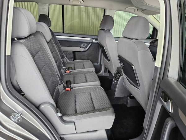 Used Volkswagen Touran 2009 for sale - 75307194: Photo 20