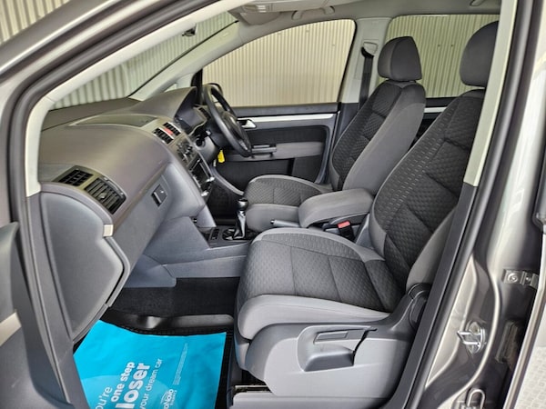 Used Volkswagen Touran 2009 for sale - 75307194: Photo 25