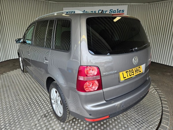 Used Volkswagen Touran 2009 for sale - 75307194: Photo 6