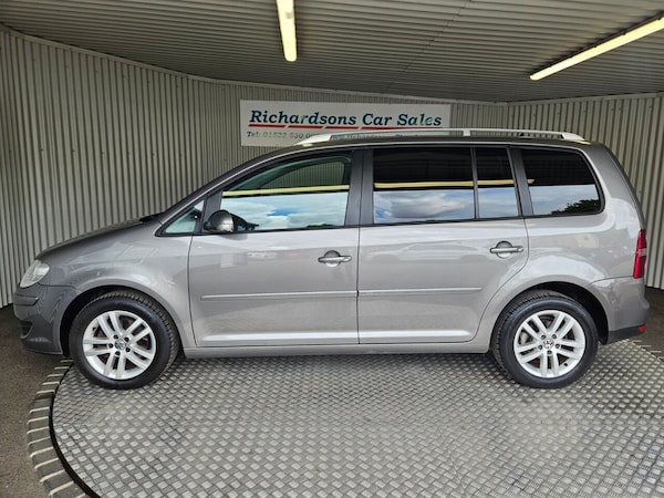 Used Volkswagen Touran 2009 for sale - 75307194: Photo 7