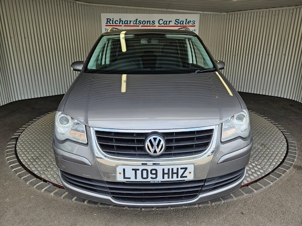 Used Volkswagen Touran 2009 for sale - 75307194: Photo 9
