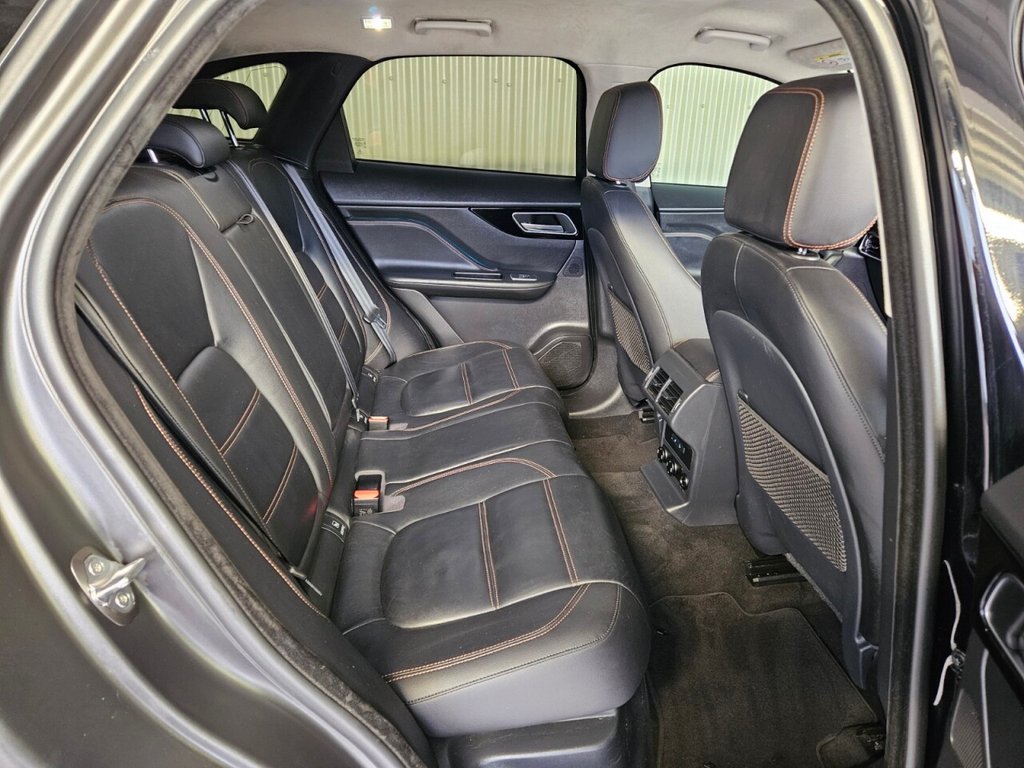 Used Jaguar F-Pace 2020 for sale - 77780441: Photo 32