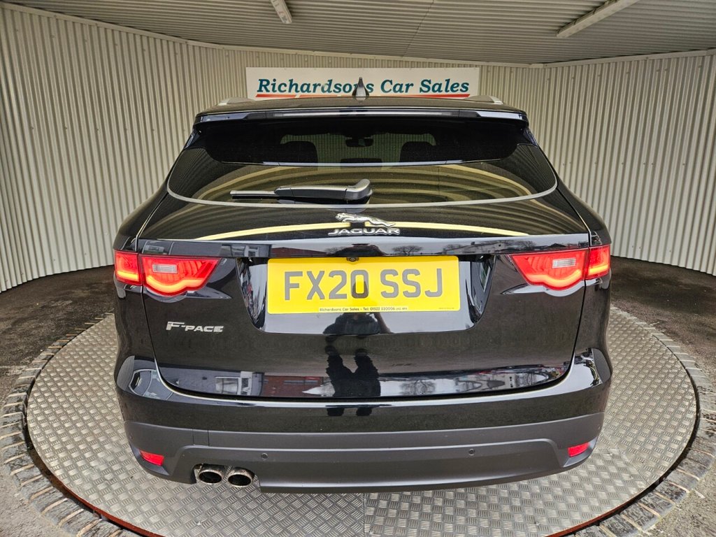 Used Jaguar F-Pace 2020 for sale - 77780441: Photo 4