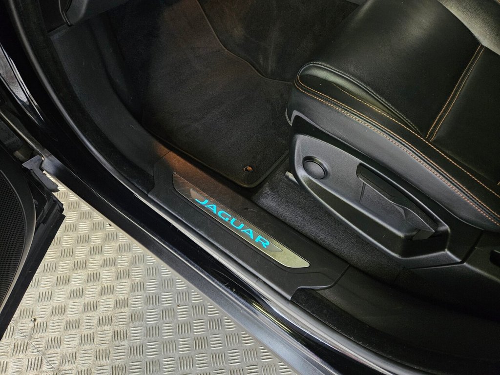 Used Jaguar F-Pace 2020 for sale - 77780441: Photo 44