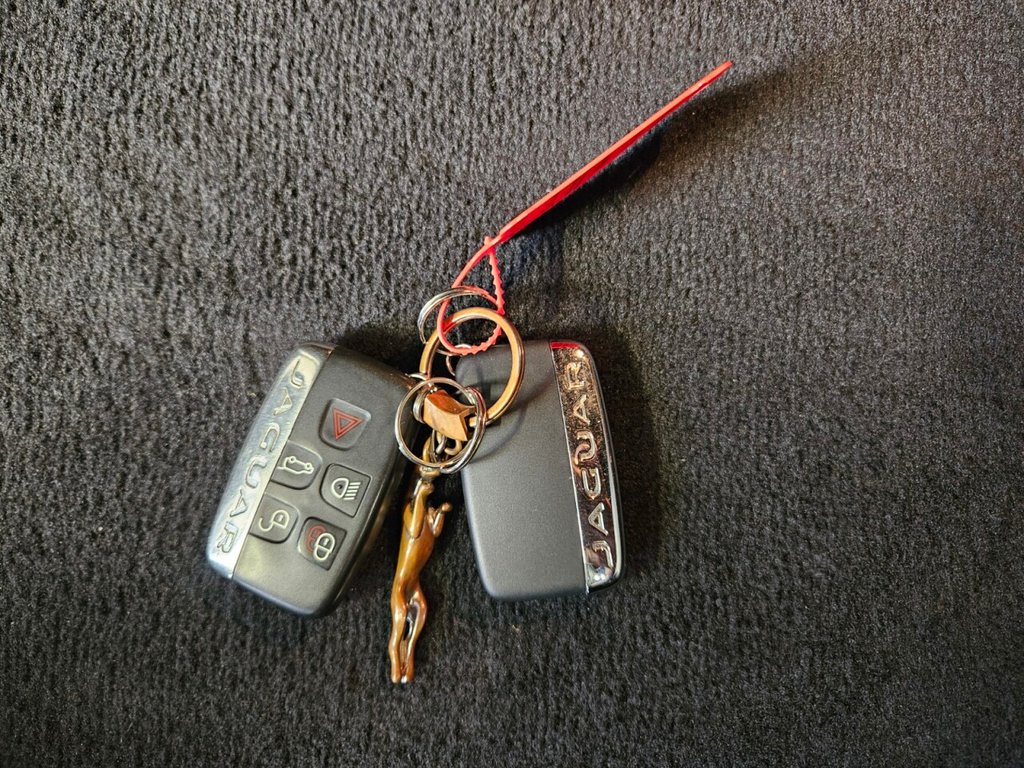 Used Jaguar F-Pace 2020 for sale - 77780441: Photo 45