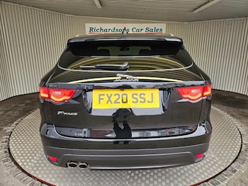 Used Jaguar F-Pace 2020 for sale - 77780441: Photo