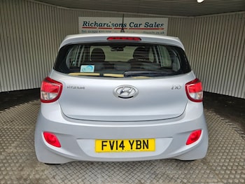 Used Hyundai i10 2014 for sale - 79385242: Photo