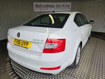 Used Skoda Octavia 2016 for sale - 75347589: Photo