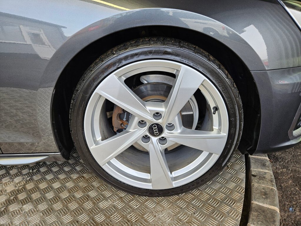 Used Audi A4 Avant 2021 for sale - 77200366: Photo 12