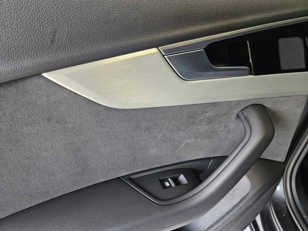 Used Audi A4 Avant 2021 for sale - 77200366: Photo 43