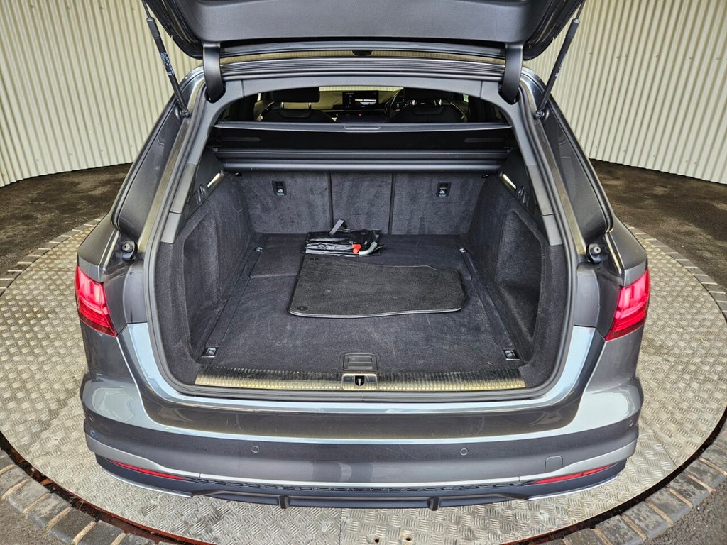 Used Audi A4 Avant 2021 for sale - 77200366: Photo 5