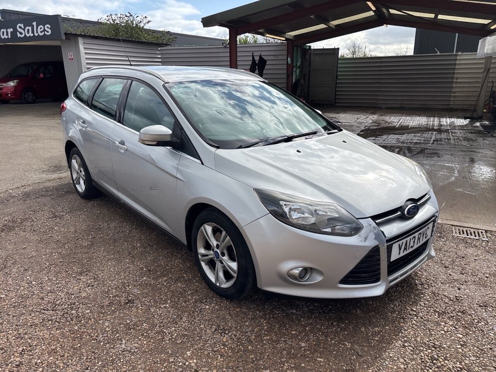 Used Ford Focus 2013 for sale - 77835587: Photo 2