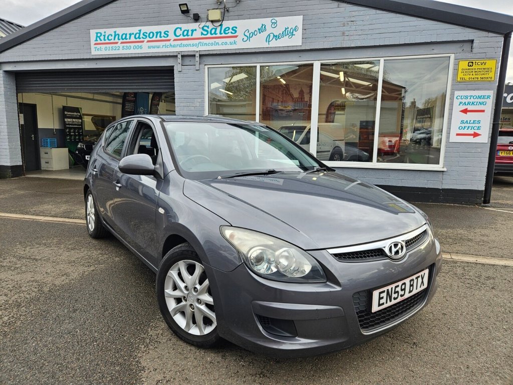 Used Hyundai i30 2010 for sale - 76482509: Photo 1