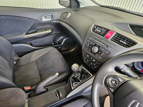 Used Honda Civic 2012 for sale - 76223910: Photo 16