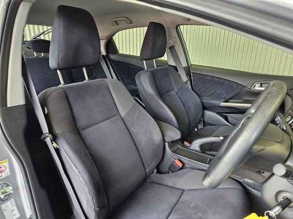 Used Honda Civic 2012 for sale - 76223910: Photo 20