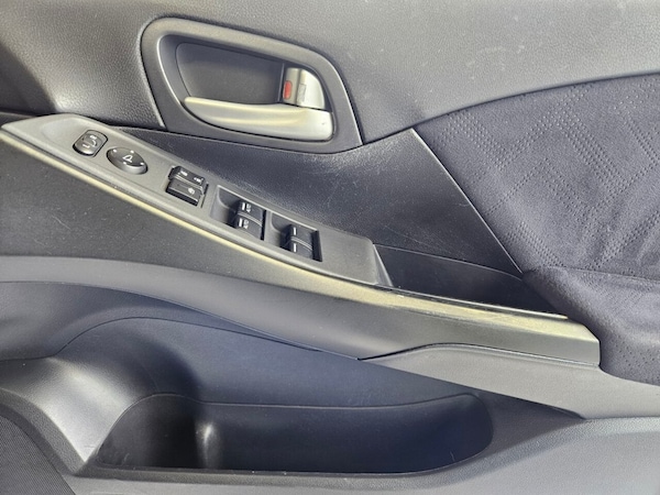 Used Honda Civic 2012 for sale - 76223910: Photo 21
