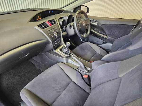 Used Honda Civic 2012 for sale - 76223910: Photo 26