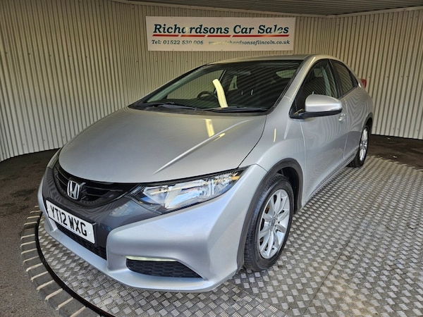 Used Honda Civic 2012 for sale - 76223910: Photo 7