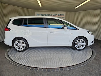 Used Vauxhall Zafira 2017 for sale - 75936502: Photo