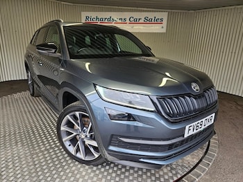 2019 (69) - 2.0 TDI SportLine SUV 5dr Diesel DSG 4WD Euro 6 (s/s) (7 Seat) (190 ps)