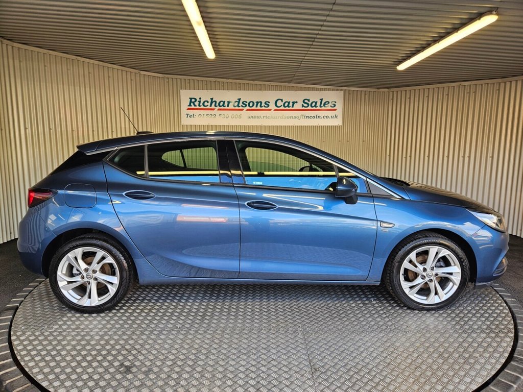 Used Vauxhall Astra 2016 for sale - 76395735: Photo 2