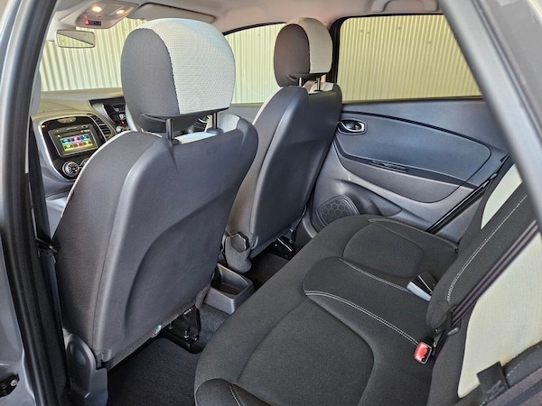 Used Renault Captur 2019 for sale - 76291730: Photo 41