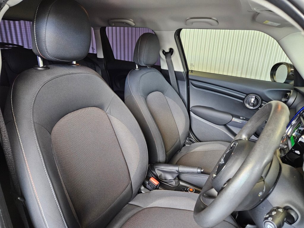 Used MINI Hatch 2018 for sale - 76068906: Photo 29