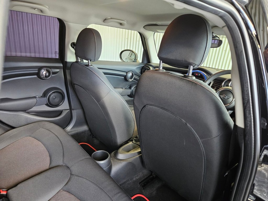 Used MINI Hatch 2018 for sale - 76068906: Photo 31